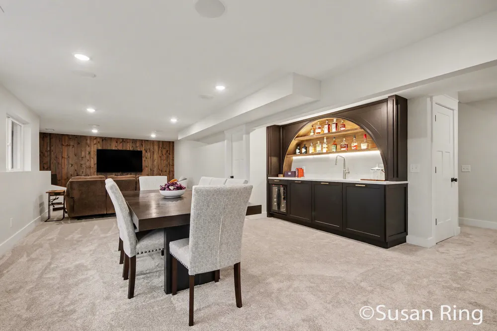 7290 Crossridge Drive SE Grand Rapids, MI 49512