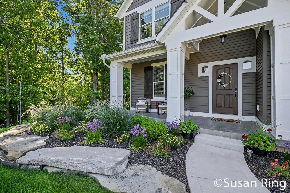 7290 Crossridge Drive SE Grand Rapids, MI 49512