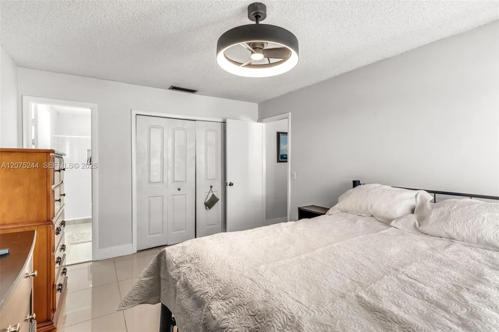 11740 NW 39th Pl Sunrise, FL 33323