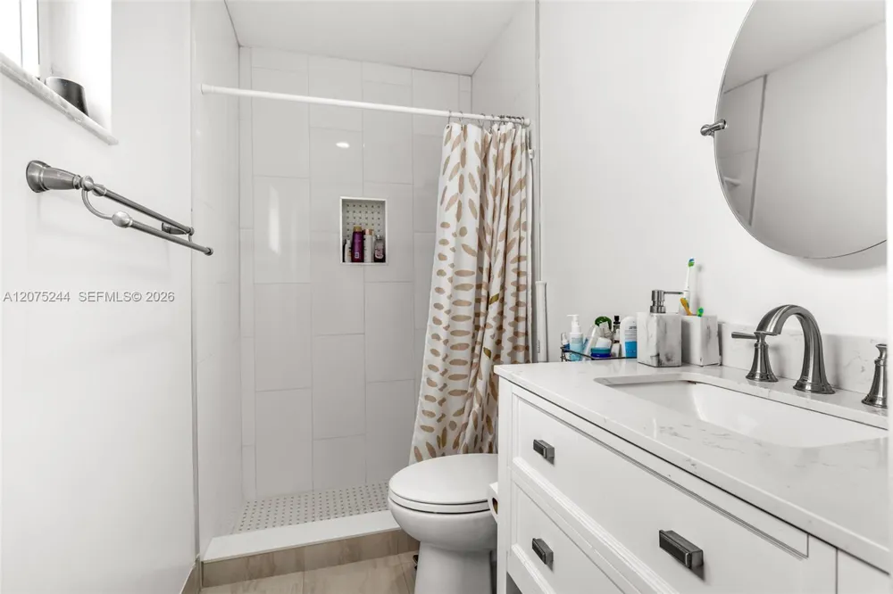 11740 NW 39th Pl Sunrise, FL 33323