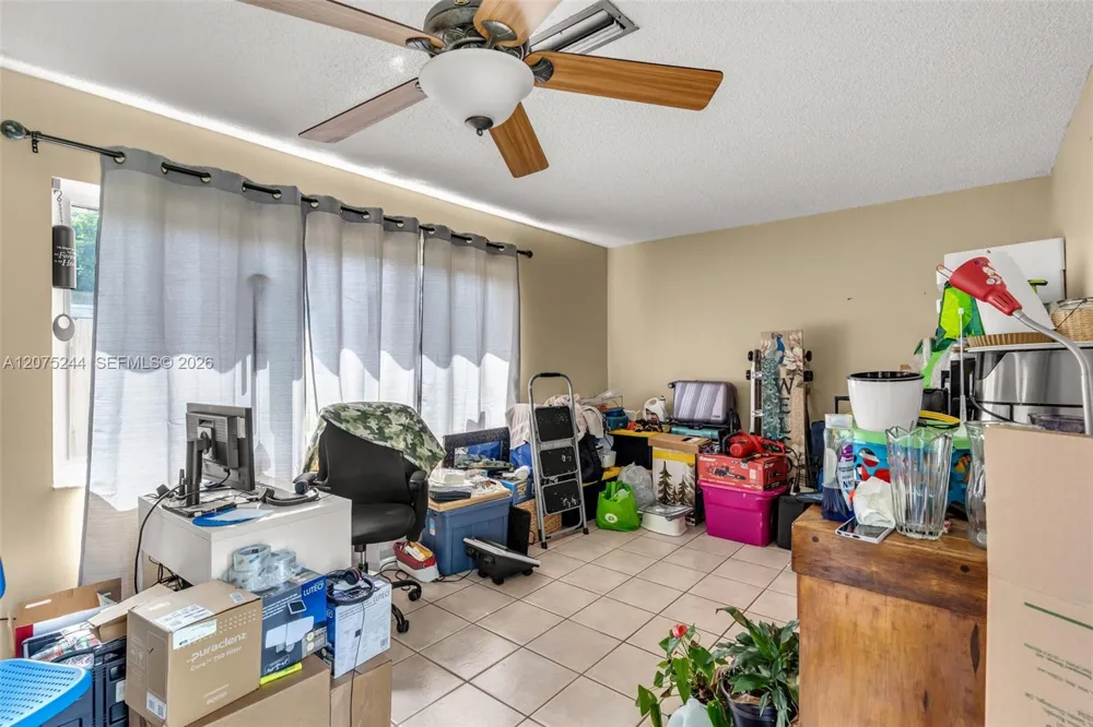 11740 NW 39th Pl Sunrise, FL 33323