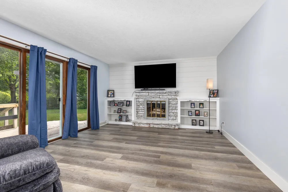 7246 Rezen Drive NE Rockford, MI 49341