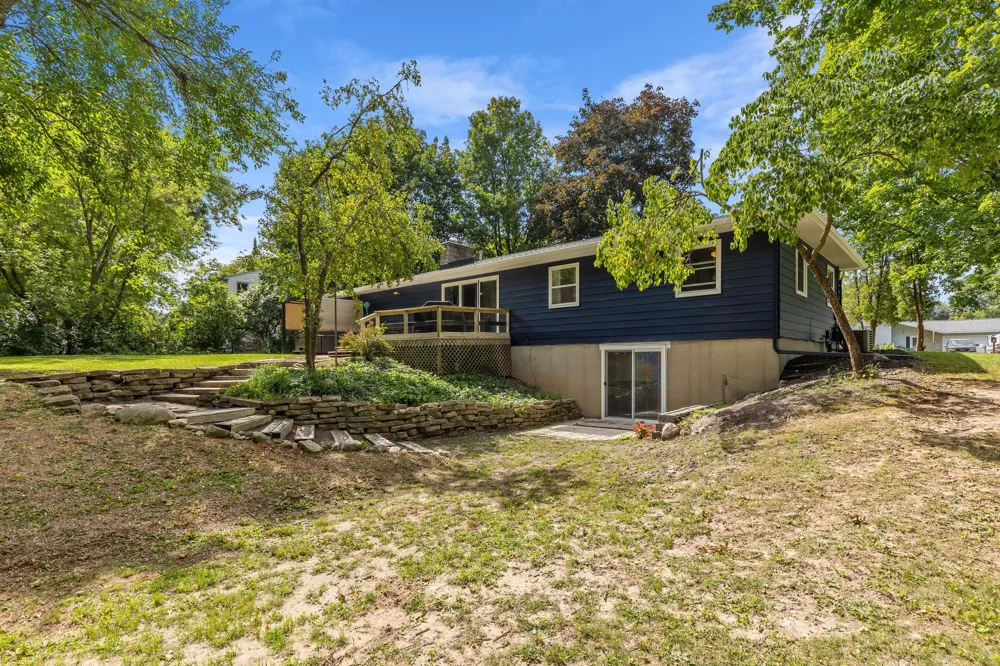 7246 Rezen Drive NE Rockford, MI 49341