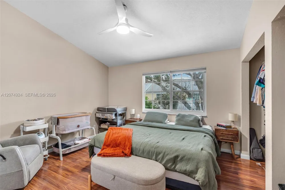 2916 Dorchester Ln Cooper City, FL 33026