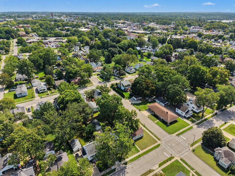 311 Michigan Street Zeeland, MI 49464