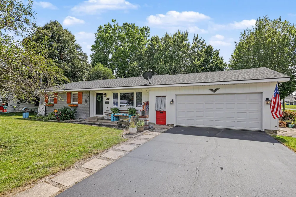 319 W Willard Street Paw Paw, MI 49079