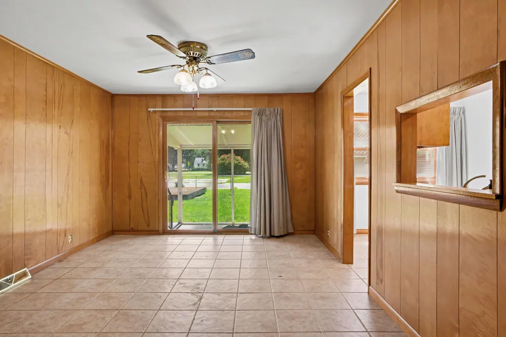 1806 Broadway Street Niles, MI 49120