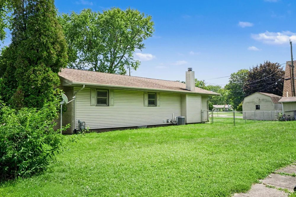 1806 Broadway Street Niles, MI 49120