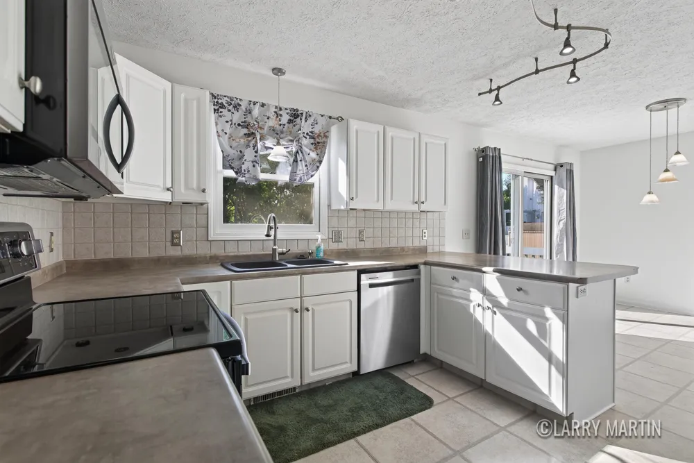 2940 Eldora Court SW Byron Center, MI 49315