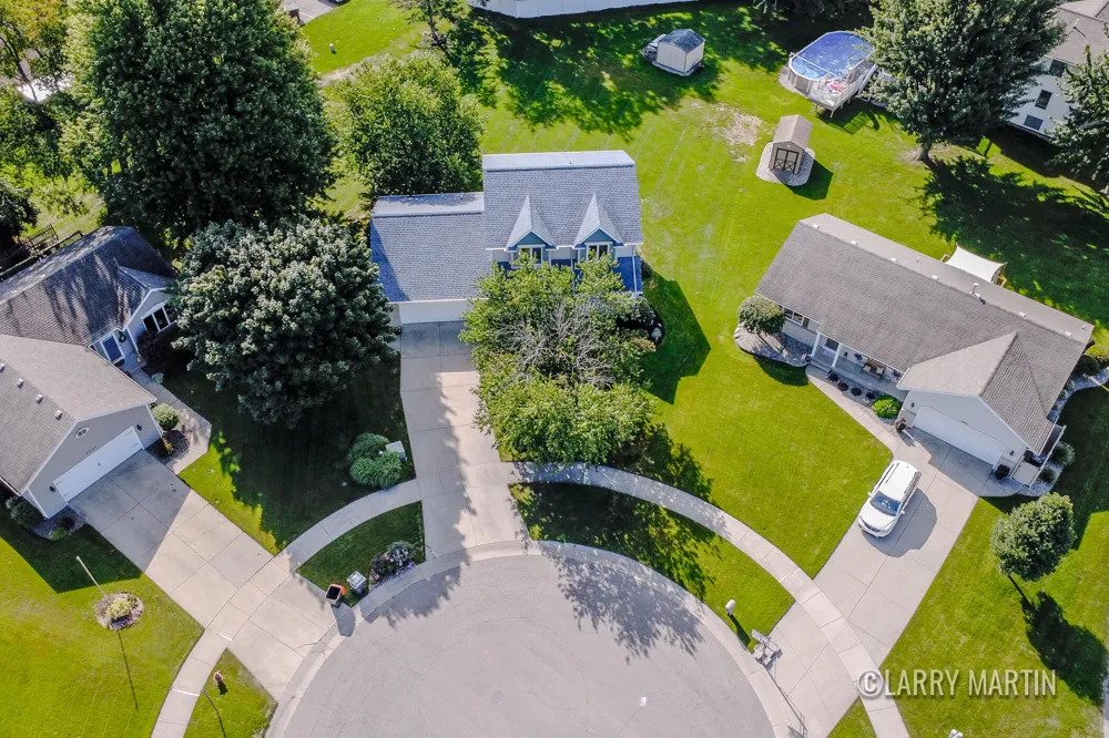 2940 Eldora Court SW Byron Center, MI 49315