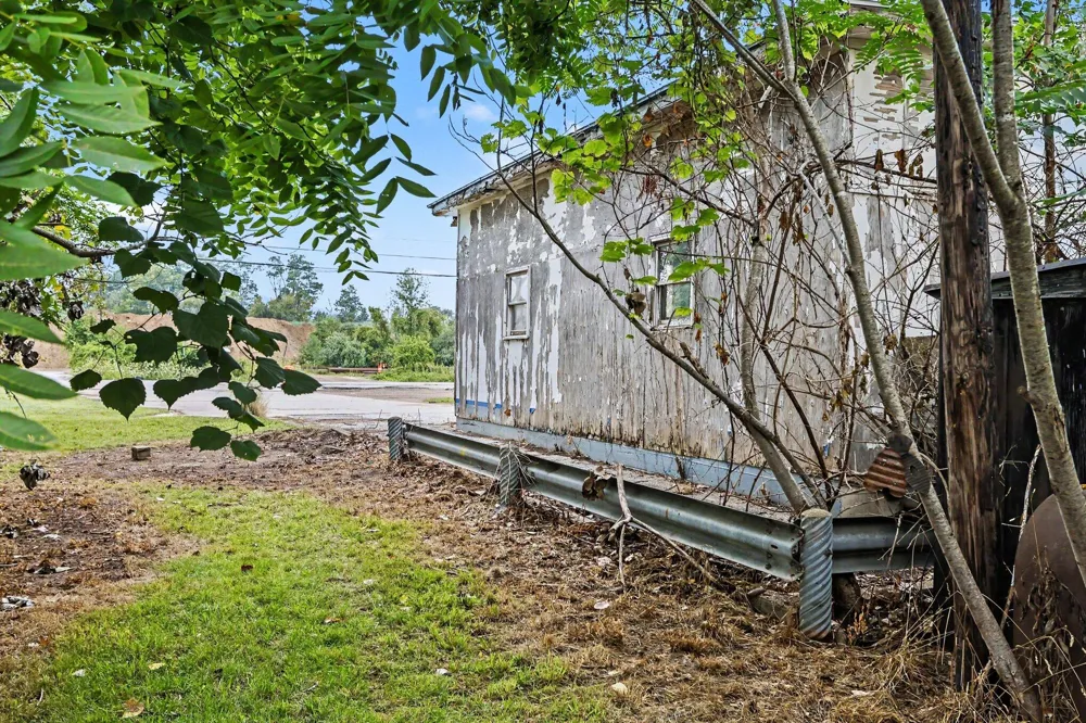 2861 M-139 Benton Harbor, MI 49022