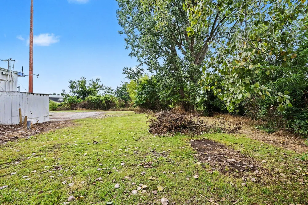 2861 M-139 Benton Harbor, MI 49022
