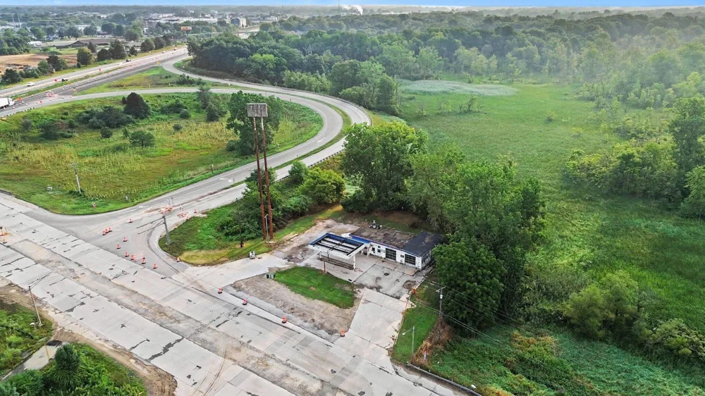 2861 M-139 Benton Harbor, MI 49022