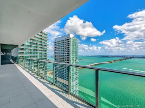 480 NE 31st St #4202/03