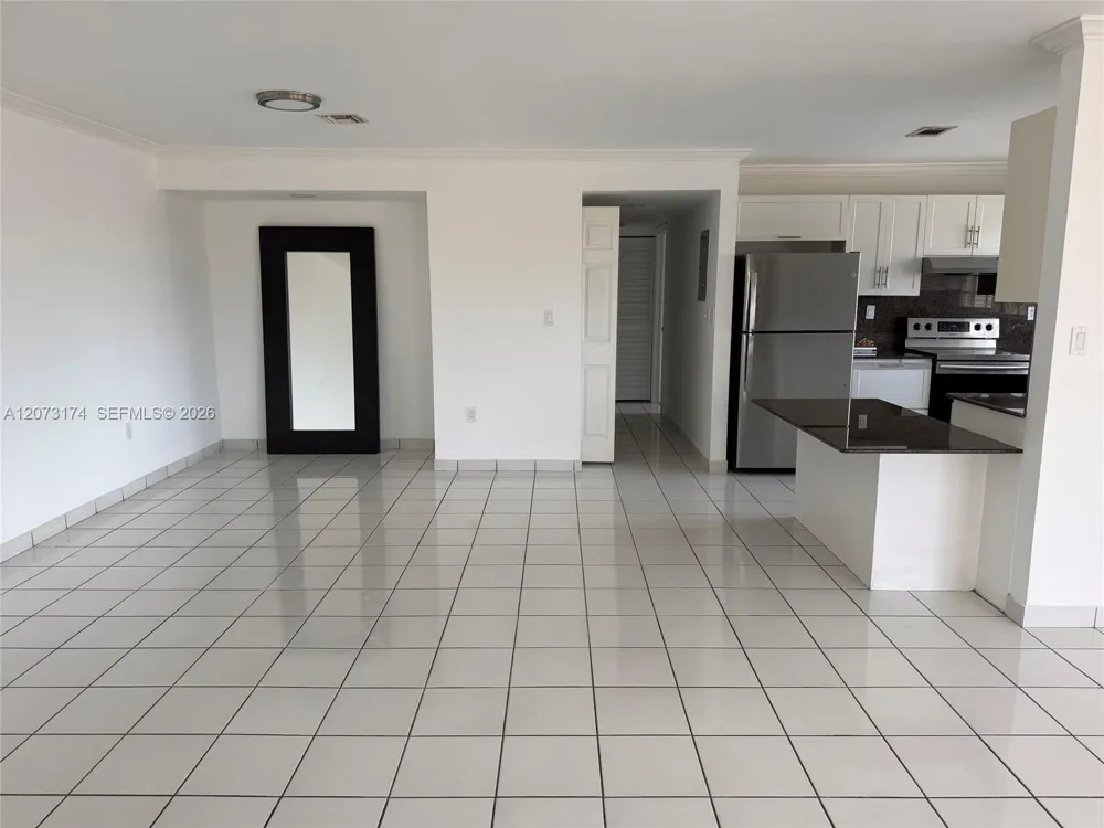 37 Majorca Ave #402 Coral Gables, FL 33134