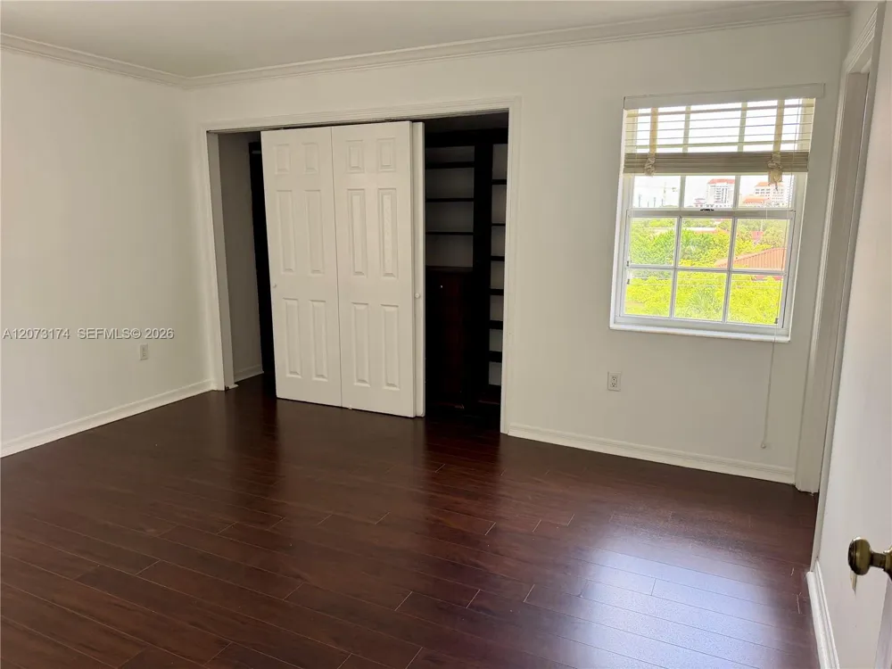 37 Majorca Ave #402 Coral Gables, FL 33134