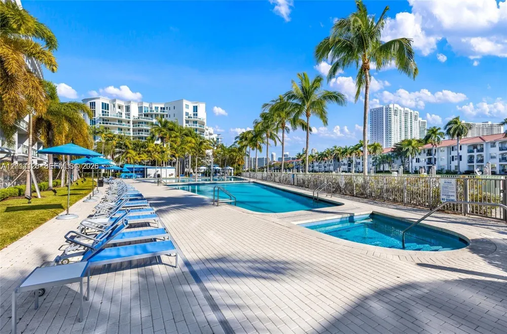 2950 NE 188th St #547 Aventura, FL 33180