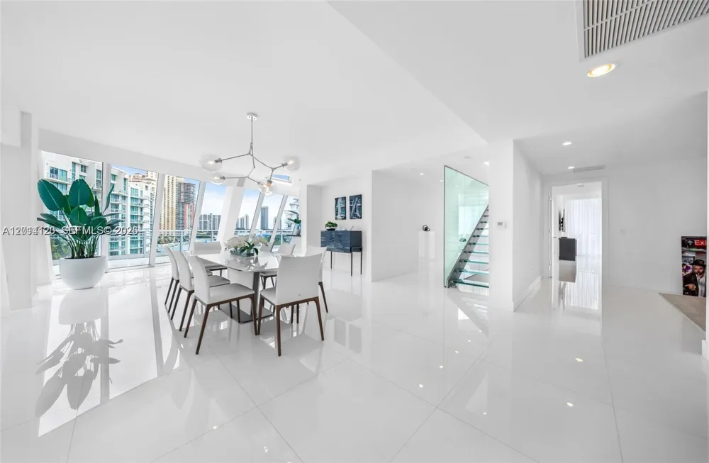 2950 NE 188th St #547 Aventura, FL 33180