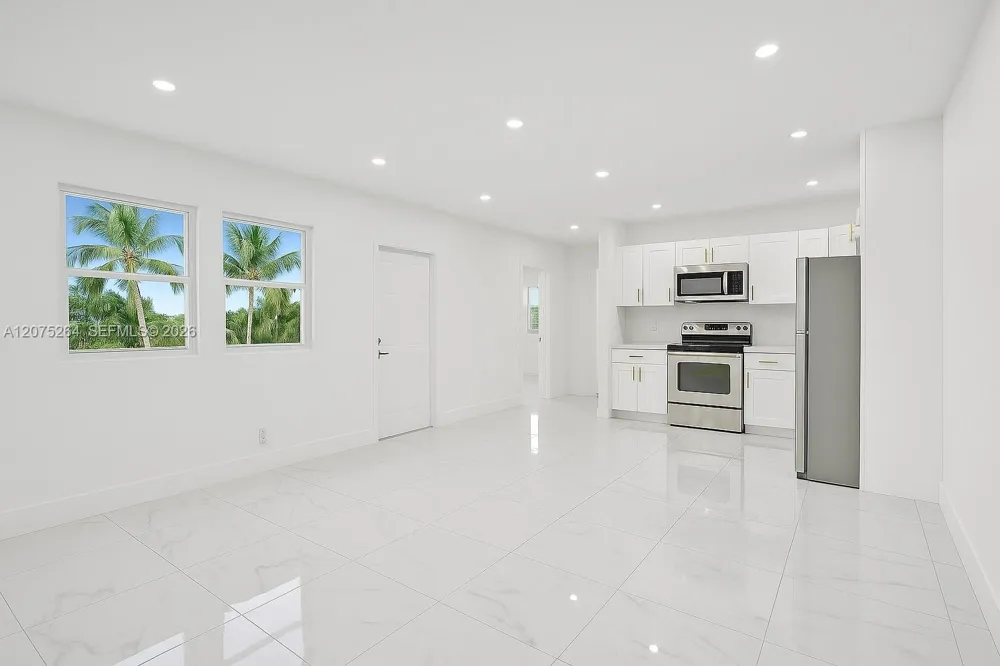 105 NW 14th Way #0 Dania Beach, FL 33004