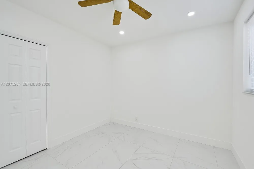 105 NW 14th Way #0 Dania Beach, FL 33004