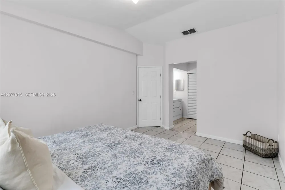 8407 SW 208th Ter Cutler Bay, FL 33189