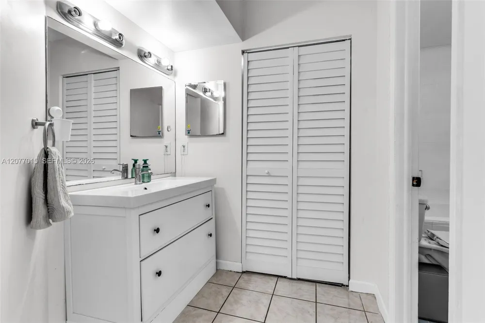8407 SW 208th Ter Cutler Bay, FL 33189
