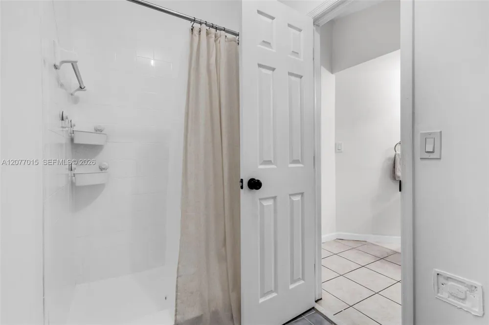 8407 SW 208th Ter Cutler Bay, FL 33189
