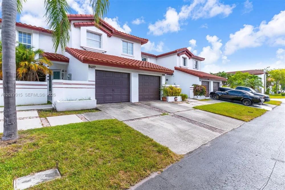 8407 SW 208th Ter Cutler Bay, FL 33189