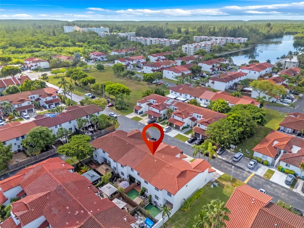 8407 SW 208th Ter Cutler Bay, FL 33189