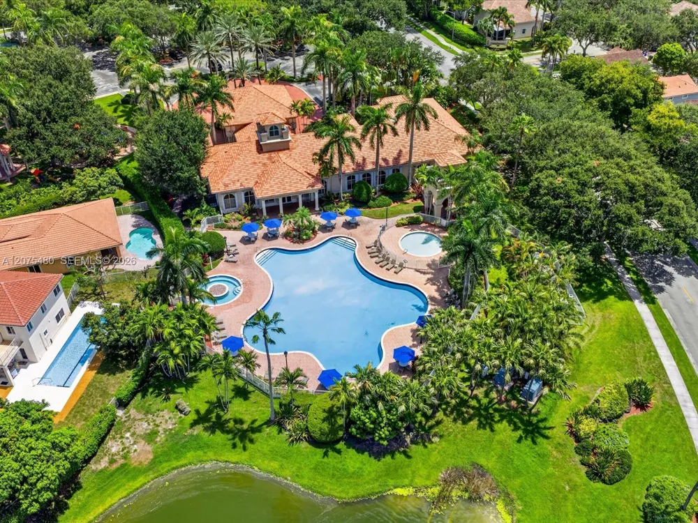 1800 NW 78th Ave Pembroke Pines, FL 33024
