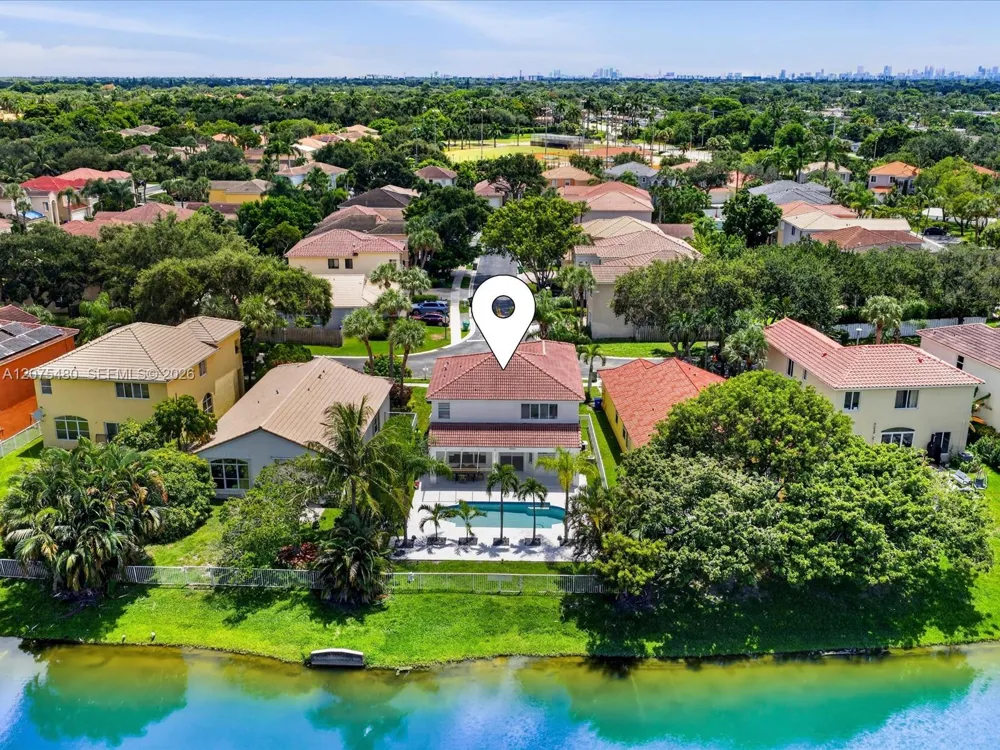 1800 NW 78th Ave Pembroke Pines, FL 33024