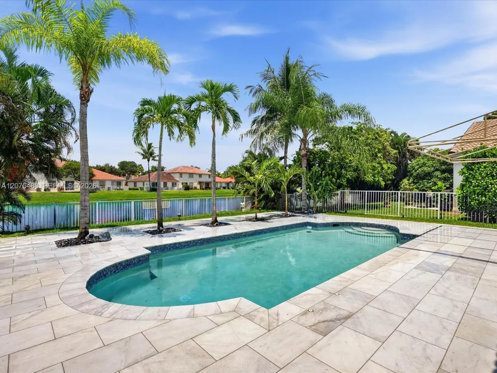 1800 NW 78th Ave Pembroke Pines, FL 33024