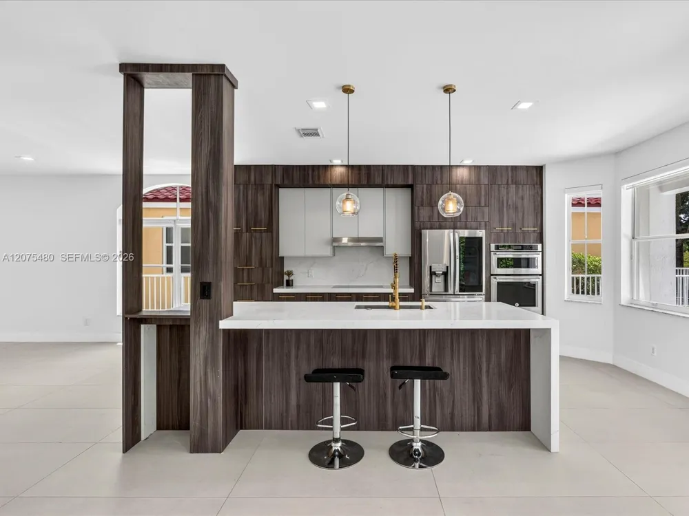 1800 NW 78th Ave Pembroke Pines, FL 33024