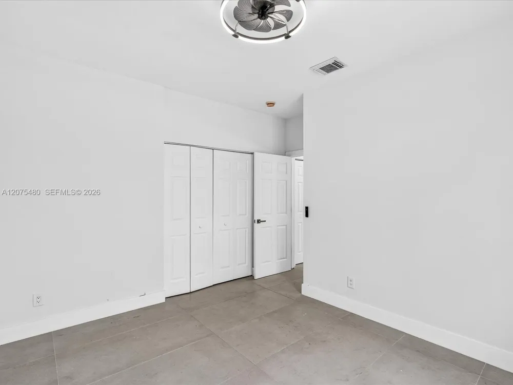 1800 NW 78th Ave Pembroke Pines, FL 33024