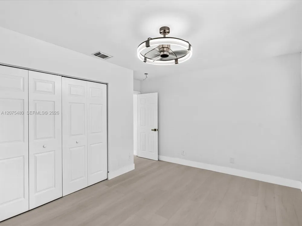 1800 NW 78th Ave Pembroke Pines, FL 33024