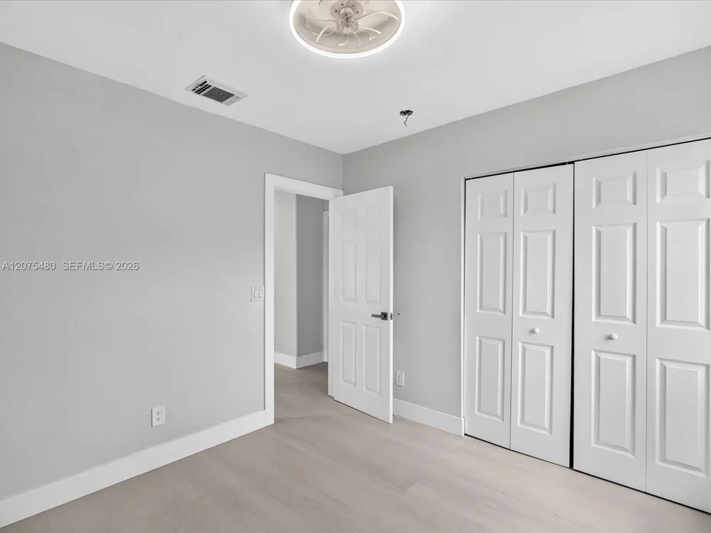 1800 NW 78th Ave Pembroke Pines, FL 33024