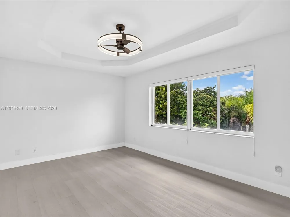 1800 NW 78th Ave Pembroke Pines, FL 33024