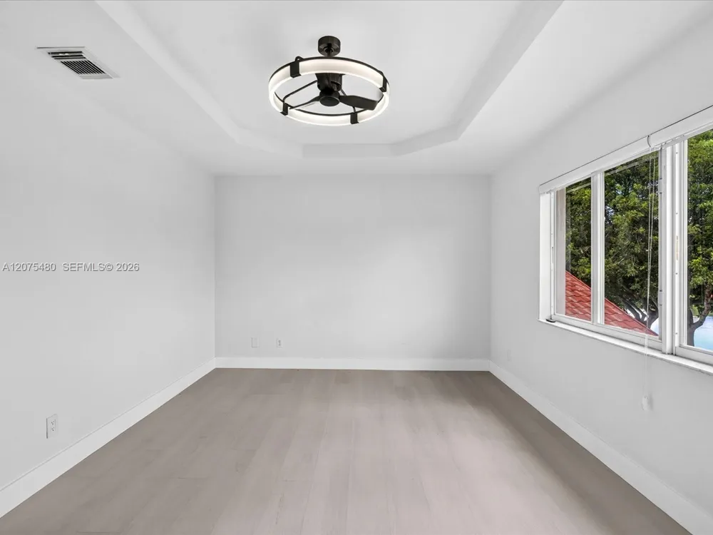 1800 NW 78th Ave Pembroke Pines, FL 33024