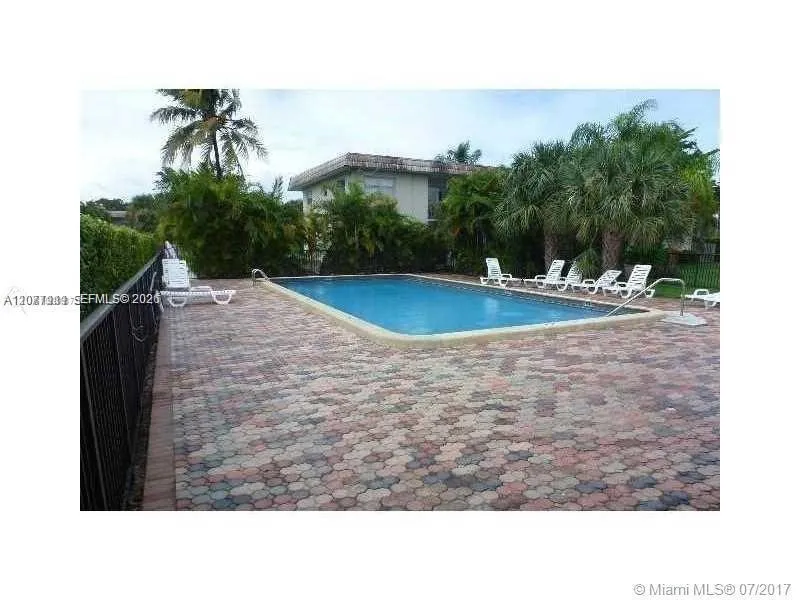 6720 Nova Dr #101-8 Davie, FL 33317