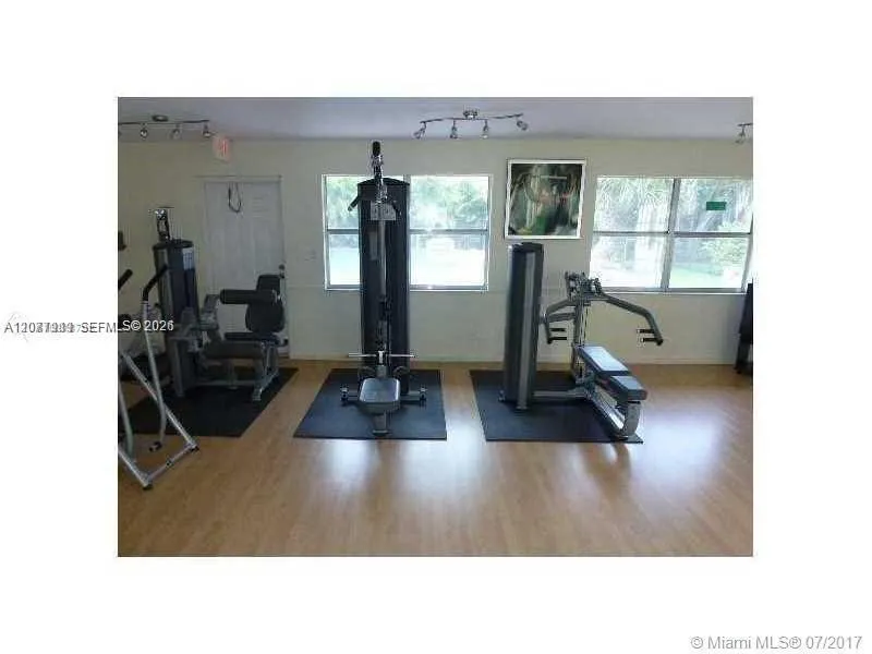 6720 Nova Dr #101-8 Davie, FL 33317