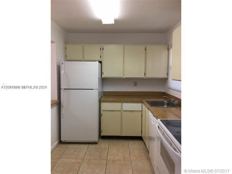 6720 Nova Dr #101-8 Davie, FL 33317