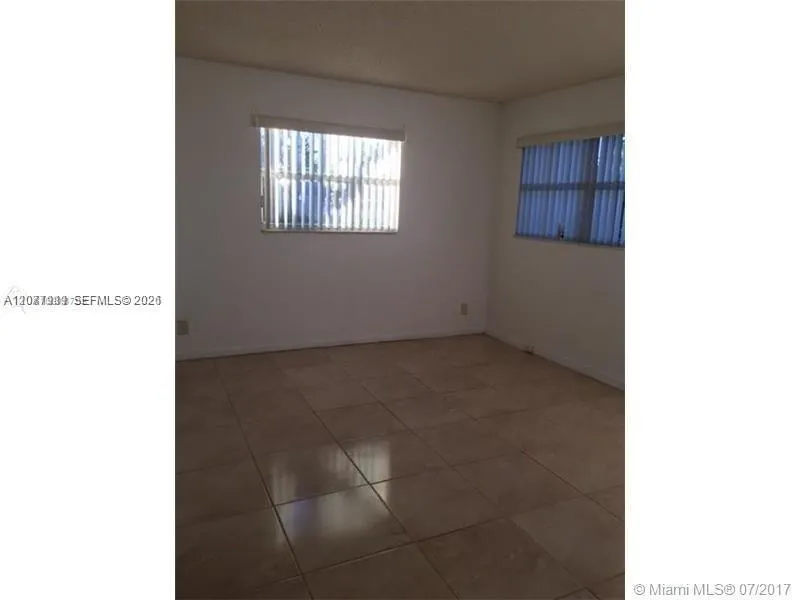 6720 Nova Dr #101-8 Davie, FL 33317