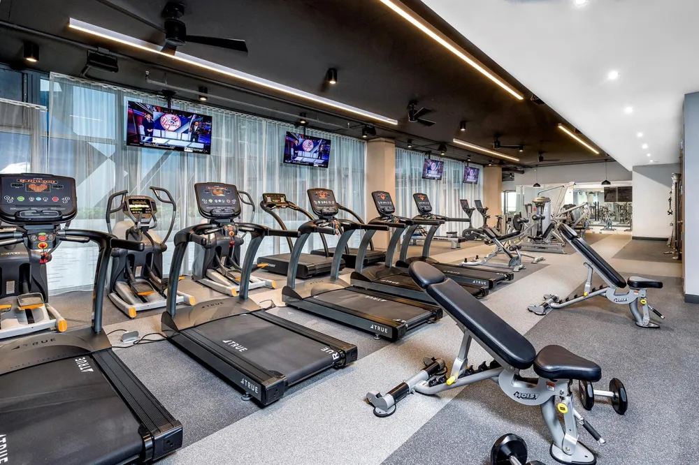 240 NW 25th Street #504 Miami, FL 33127