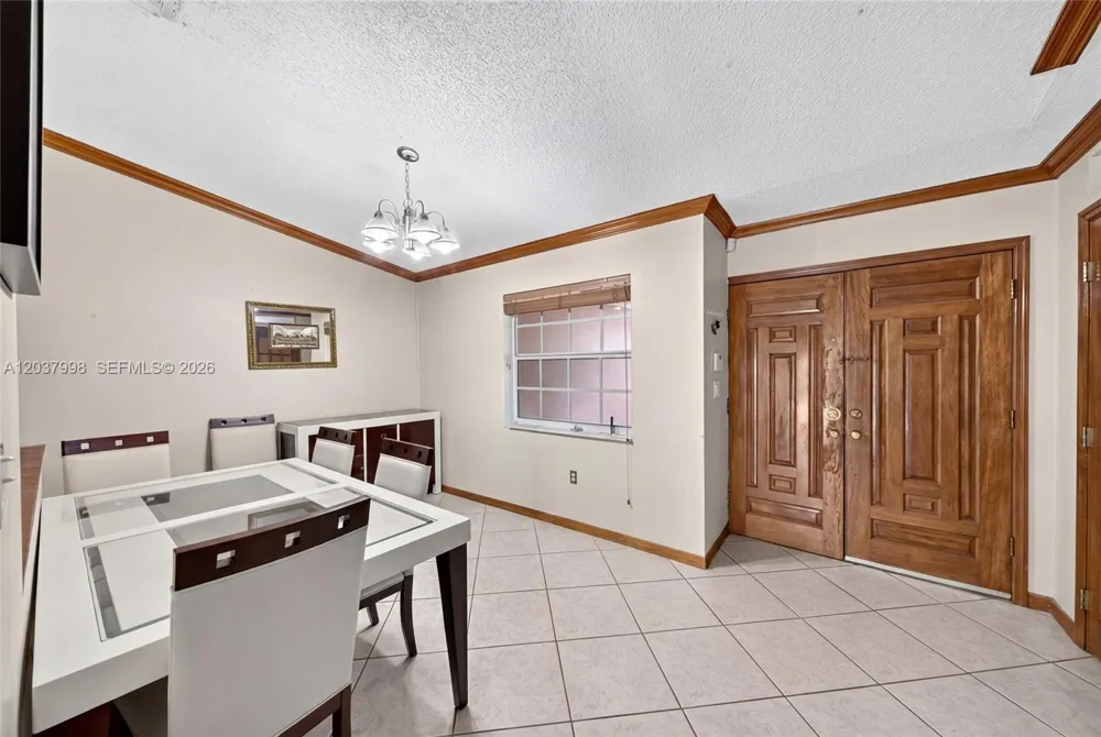 955 NW 128th Ct Miami, FL 33182