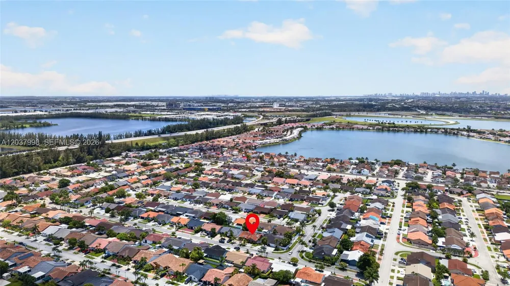 955 NW 128th Ct Miami, FL 33182