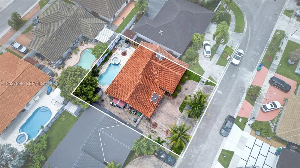 955 NW 128th Ct Miami, FL 33182
