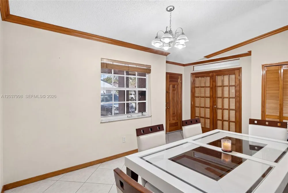 955 NW 128th Ct Miami, FL 33182