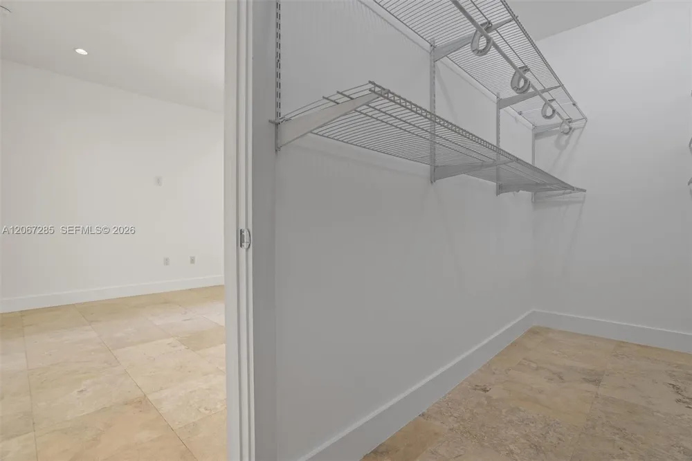 2784 SW 34th Ave Miami, FL 33133
