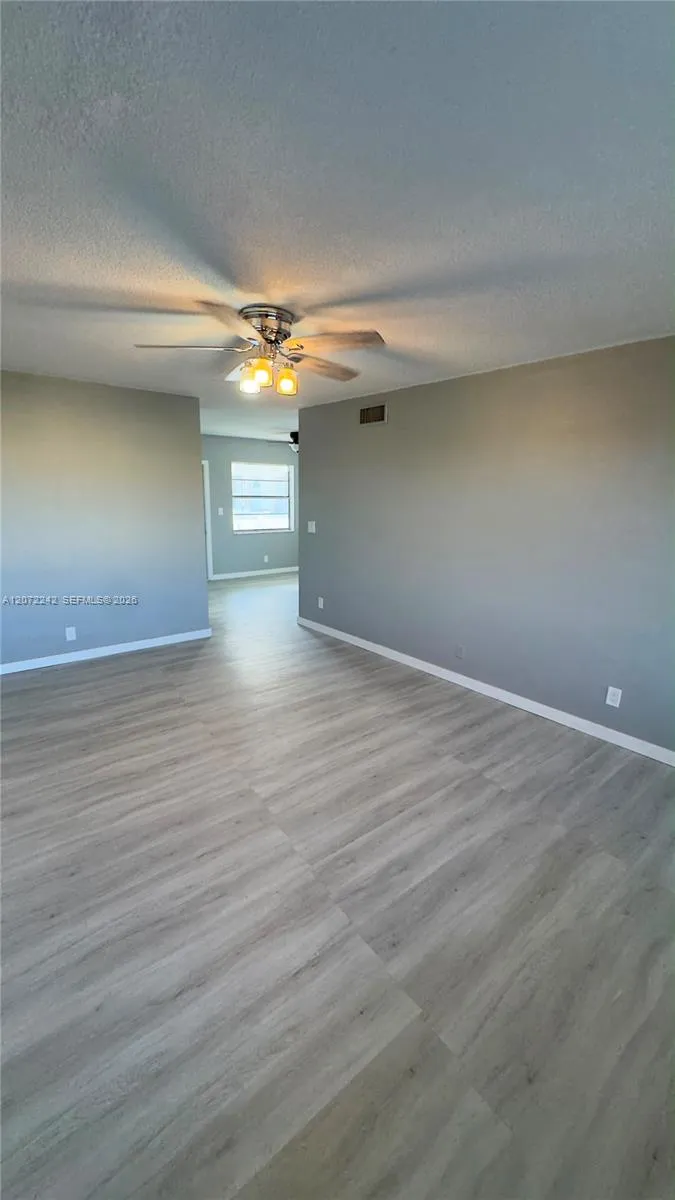 1280 NW 43rd Ave #303 Lauderhill, FL 33313