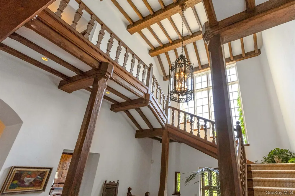 120 Ridge Road Tuxedo Park, NY 10987